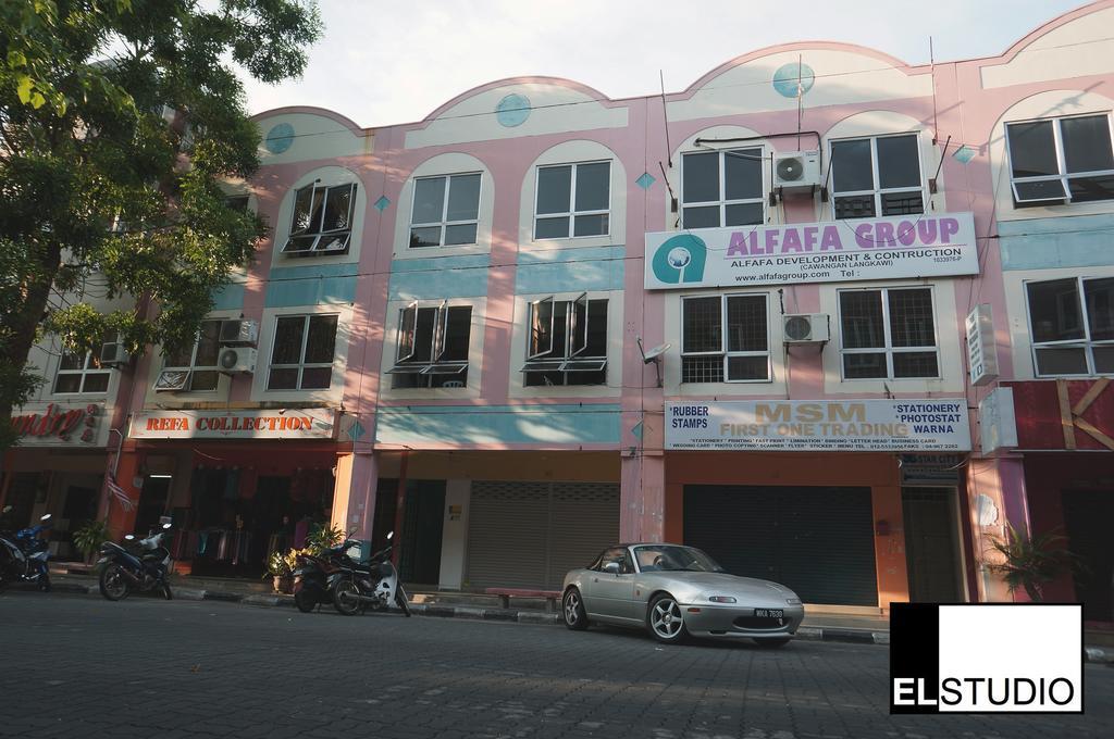 El Studio Hostel Langkawi Kuah Eksteriør bilde